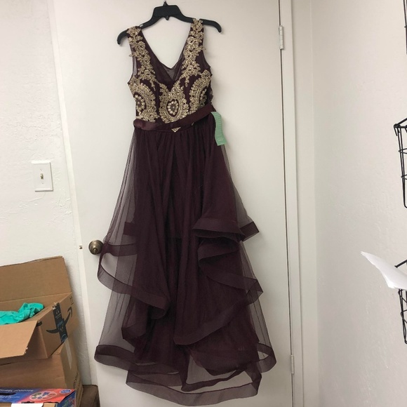 City Triangles Dresses & Skirts - City Triangles Prom/Formal Dress Size 15 NWT $100